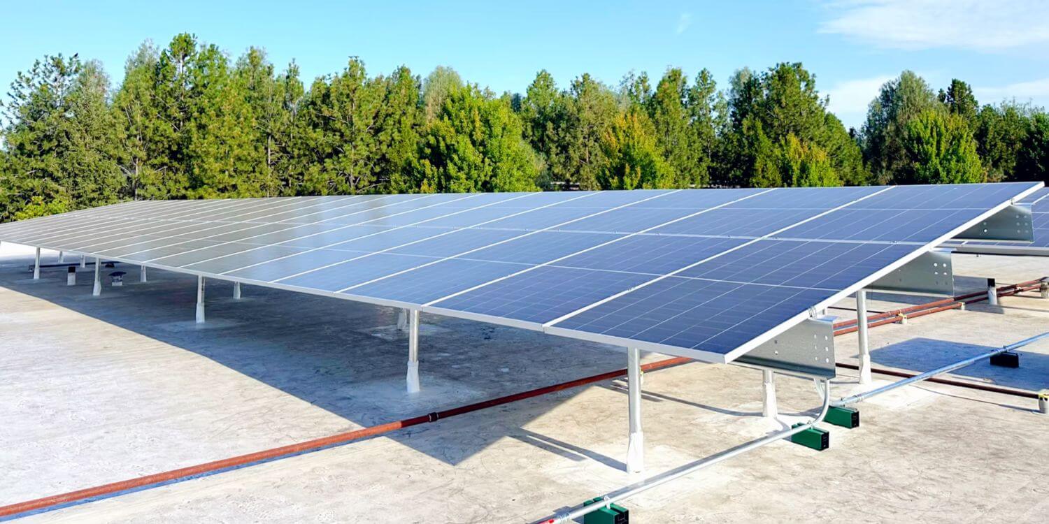 Solar Panel Installation with CSS Solar Panel Racks in Parkway Village Plaza, OR Solar Panel Installation with CSS Solar Panel Racks in Parkway Village Plaza, OR